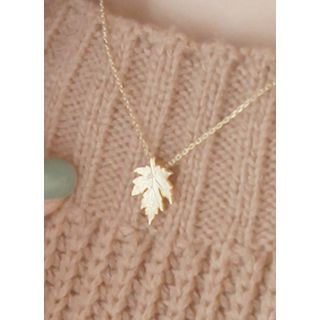 kitsch island Leaf Necklace