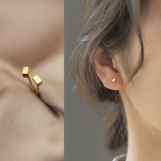 Plain Block Ear Stud