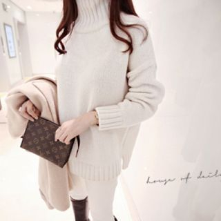 DAILY LOOK Turtle-Neck Wool Blend Sweater