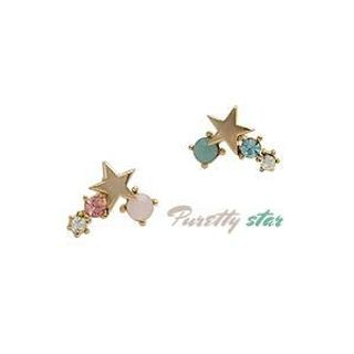 soo n soo Rhinestone Star Earrings