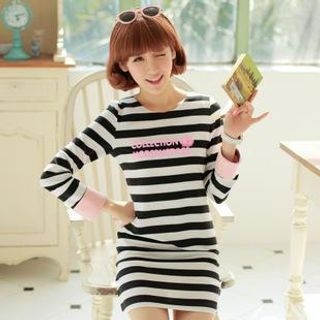 Chuvivi Lettering Striped Long-Sleeve Dress