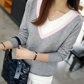 Fiori V-Neck Color Block Sweater