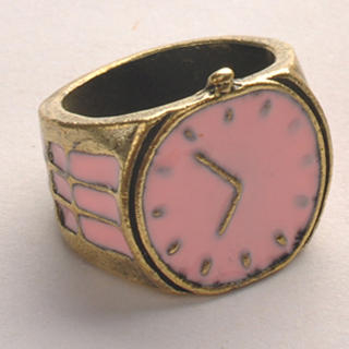 Fit-to-Kill Vintage Watch Ring - Pink Pink - One Size