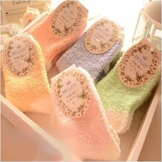 Miya Color-Block Fleece Socks
