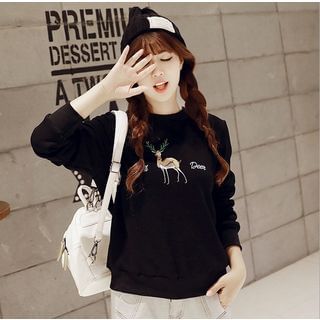 Chuvivi Embroidered Deer Pullover