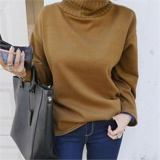 LIPHOP Turtle-Neck Knit Top