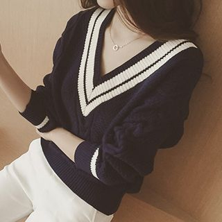 Eva Fashion Cable-Knit V-Neck Sweater