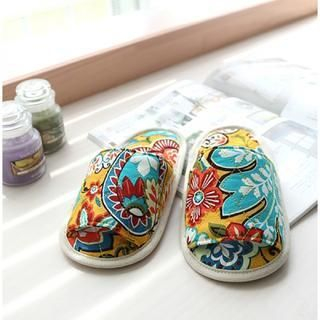 iswas Floral Print Slippers
