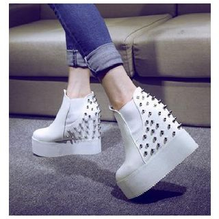 BAYO Studded Platform Ankle Boots