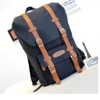 Bag Hub Buckled Flap Backpack