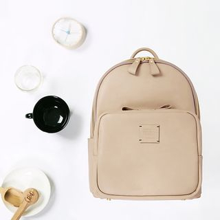 BABOSARANG Zipper-Trim Faux-Leather Backpack
