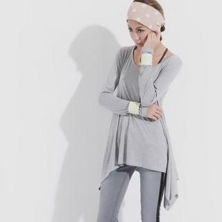 Asymmetric-Hem Long Sleeve Tee