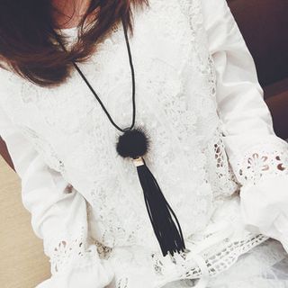 Ticoo Pompom Tassel Necklace