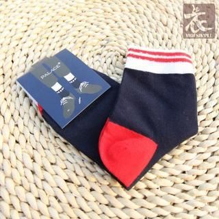 YIDESIMPLE Color-Block Striped Socks