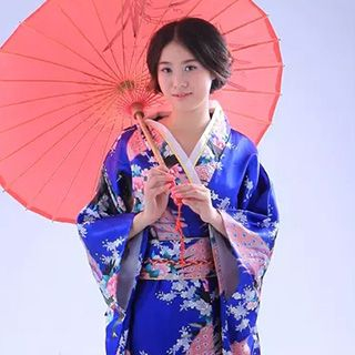 Komomo Floral Kimono Costume