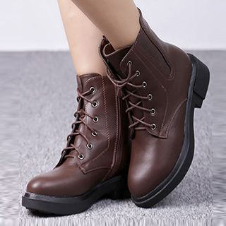 DUSTO Lace Up Short Boots