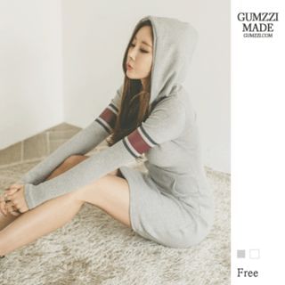 GUMZZI Hooded Contrast-Trim Pullover Dress