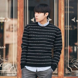ABOKI Crew-Neck Stripe Sweater
