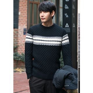GERIO Color-Block Cable-Knit Sweater