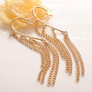 Fit-to-Kill Star Tassel Earring  Gold - One Size
