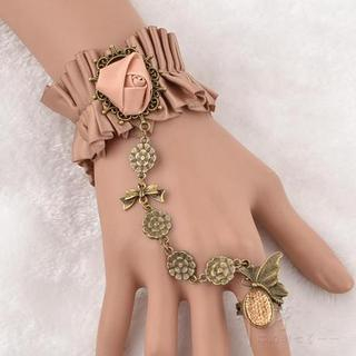 Trend Cool Corsage Accent Pleated Ring Bracelet