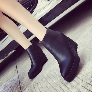 Hipsole Wedge Ankle Boots