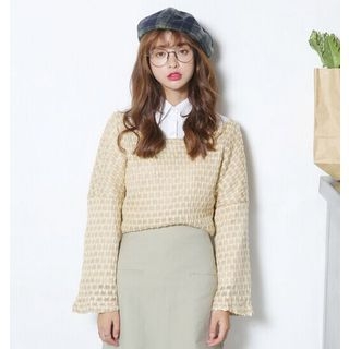 SUYISODA Long-Sleeve Embroidered Cat Knit Top