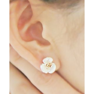 Miss21 Korea Flower Stud Earrings