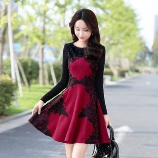 SEYLOS Embroidered Long-Sleeve Knit Dress
