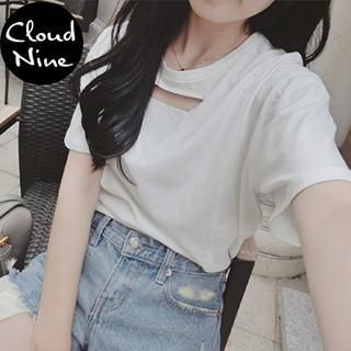 Cloud Nine Keyhole Neck Short Sleeves T-shirt