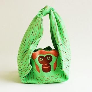 cochae cochae : Hanging Wrapping Cloth Monkey (Green)