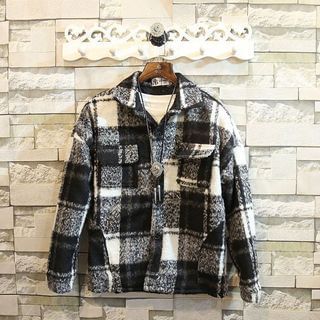 Rockedge Pocket-Accent Buttoned Check Jacket