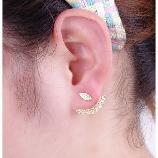 Seirios Leaf Studs