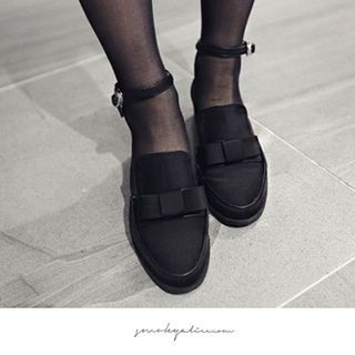NIPONJJUYA Bow Ankle-Strap Satin Loafers