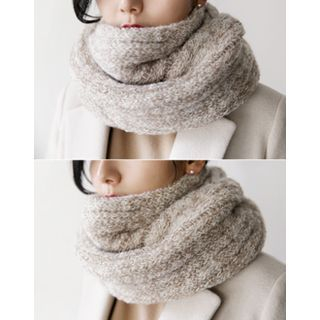 UPTOWNHOLIC Knit Scarf