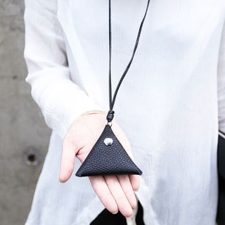 Ticoo Faux Leather Triangle Necklace