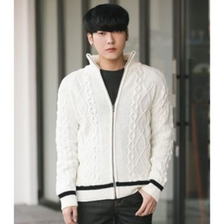 ABOKI Cable-Knit Cardigan