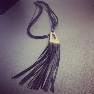 Ticoo Leather Tasseled Necklace