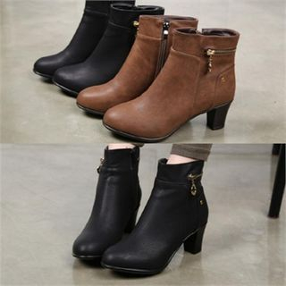 SHOES ROOM Zip-Detail Ankle Boots