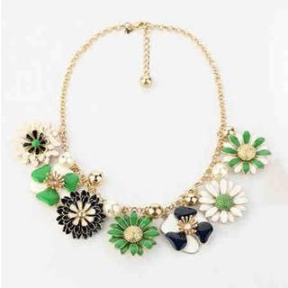Best Jewellery Flower Necklace
