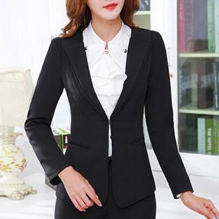 Caroe Set: Slim-Fit Blazer + Dress Pants