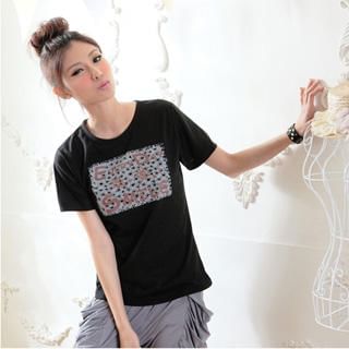 RingBear Short-Sleeve Print T-Shirt