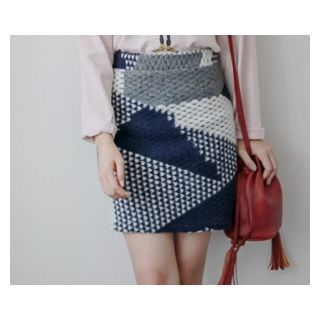 demavie Contrast-Trim Embossed Skirt