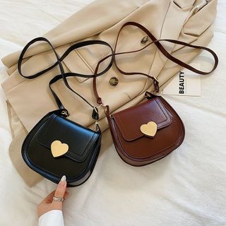 Saddle | Buckle | Heart | Flap | Bag