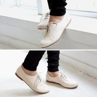 Perforated Oxford Flats