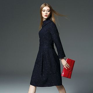 Queen Mulock Long-Sleeve Dress