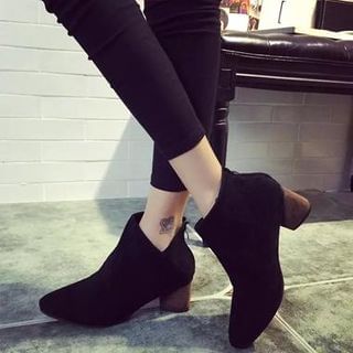 Faya Block Heel Pointy Ankle Boots