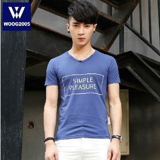 WOOG Short-Sleeve V-Neck Lettering T-Shirt