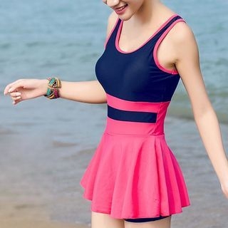 iFULL Contrast-Color Swimsuit