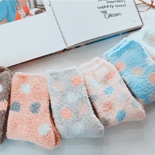 Lose Show Dotted Socks